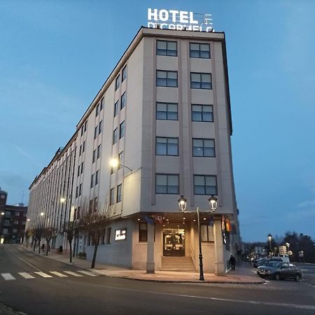 Hotel Don Carmelo Ávila Екстериор снимка