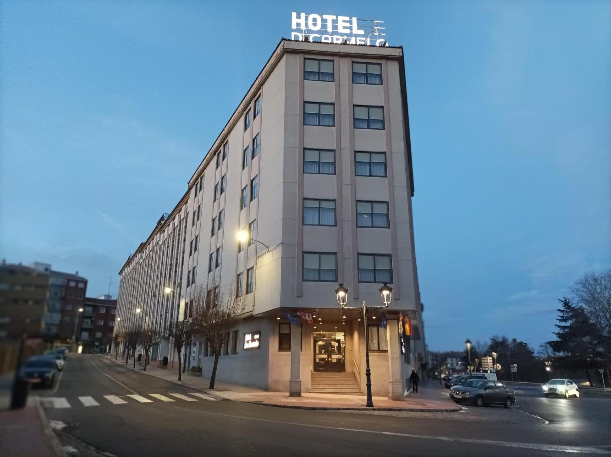 Hotel Don Carmelo Ávila Екстериор снимка