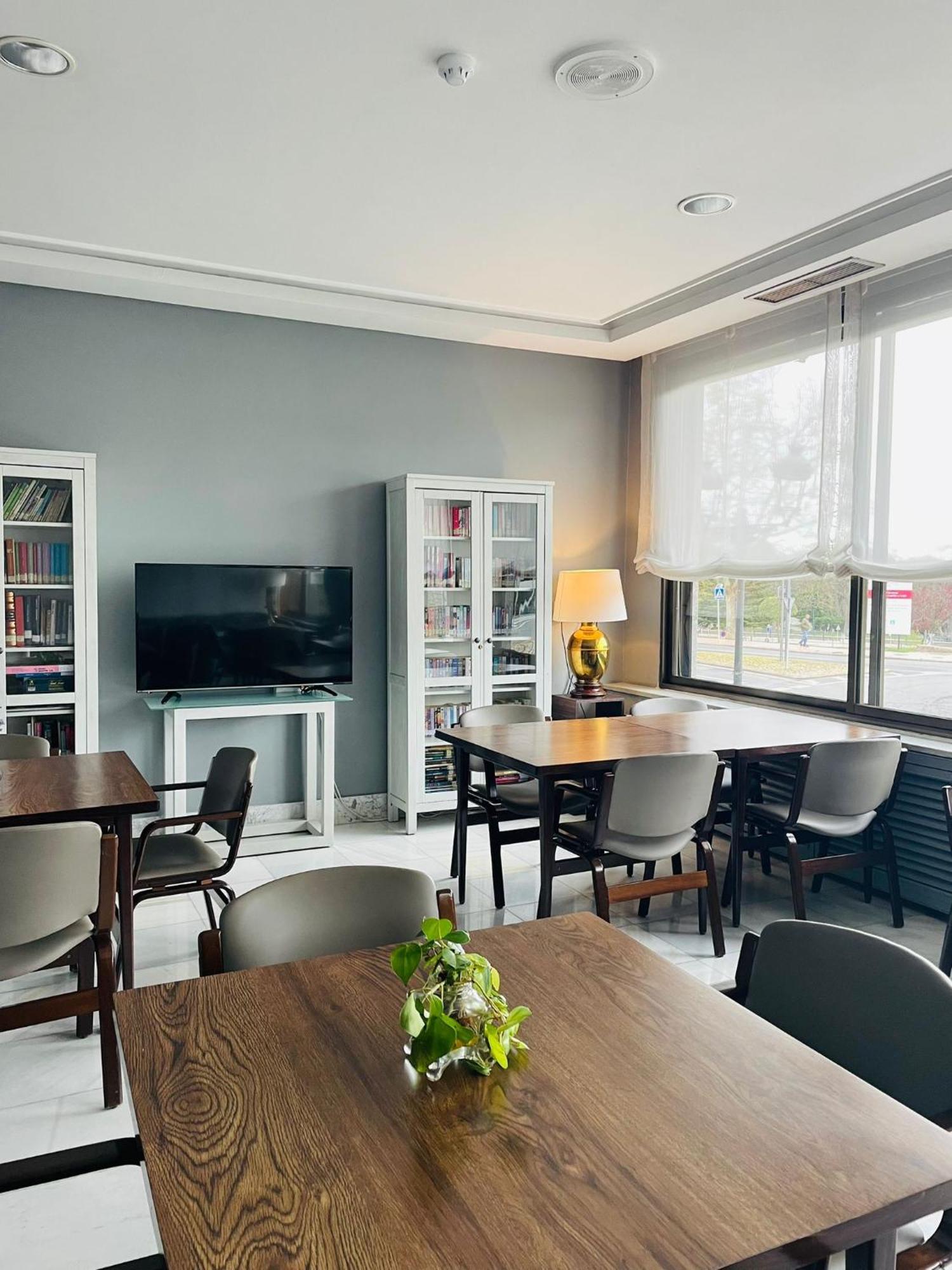 Hotel Don Carmelo Ávila Екстериор снимка