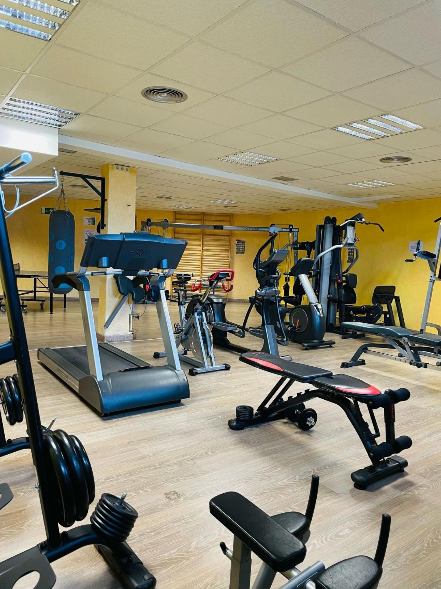 Hotel Don Carmelo Ávila Екстериор снимка