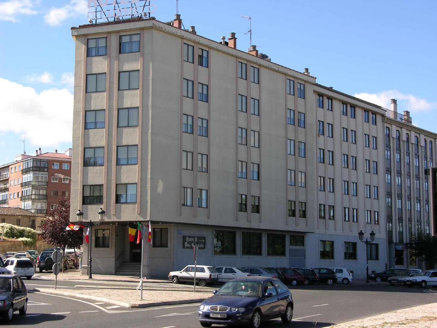 Hotel Don Carmelo Ávila Екстериор снимка