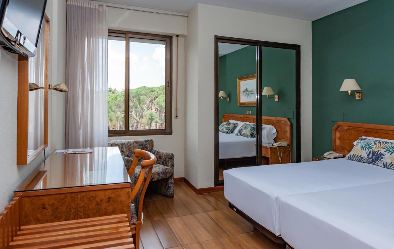 Hotel Don Carmelo Ávila Екстериор снимка